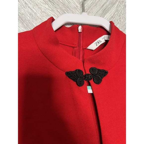 Robe Zara Midi Rouge à Col - Manches Longues Avec Fente - Taille M Neuve Avec étiquettes - Polyester